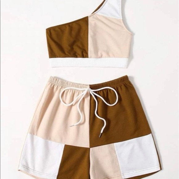 Set - Picture 3 of 3